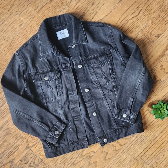 Girls' Zara distressed black jean jacket. Size 13-14. Some discoloring in photos - Picture 1 of 5